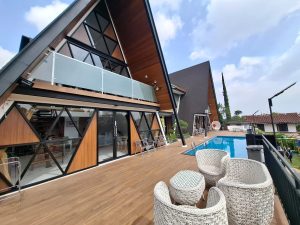 villa 8 kamar di bandung
