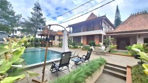 villa 13 kamar di bandung