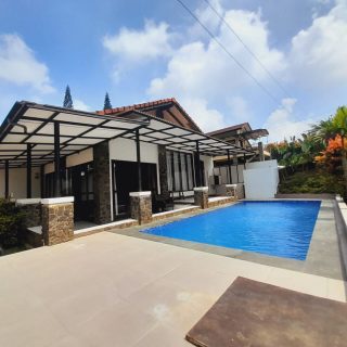 villa di lembang bandung